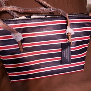 Large Tommy Hilfiger tote or fantastic beach bag